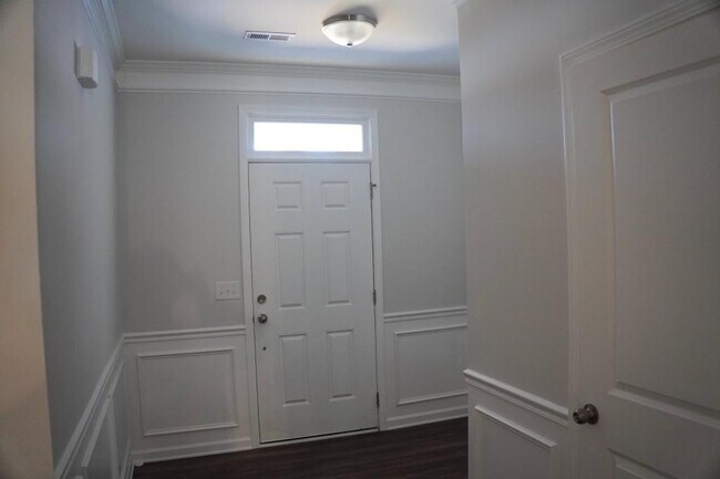 Building Photo - 307 Dipsea Spg