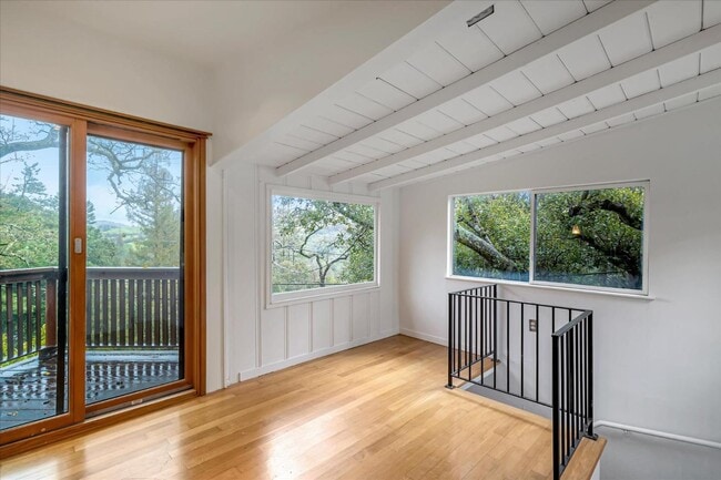 Building Photo - 18 Monte Vista Rd