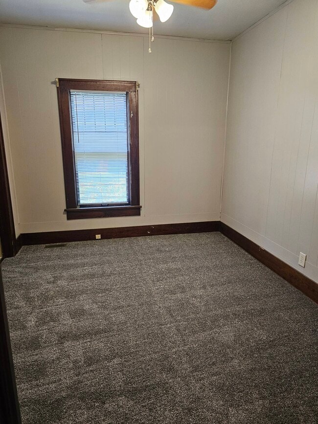 Building Photo - 1506 Greenwood