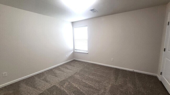 Building Photo - Beautiful 4 Bedroom House in Simpsonville SC!  Move-In Special!