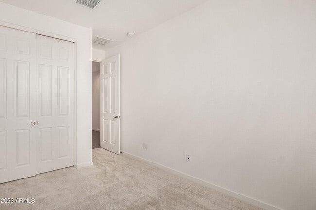 Building Photo - 2503 S 180th Dr
