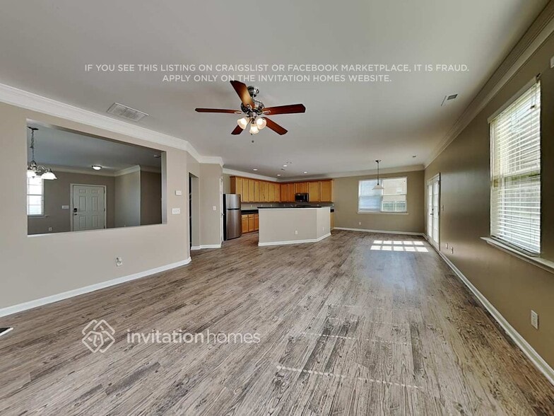 Building Photo - 2604 Waterdale Rd