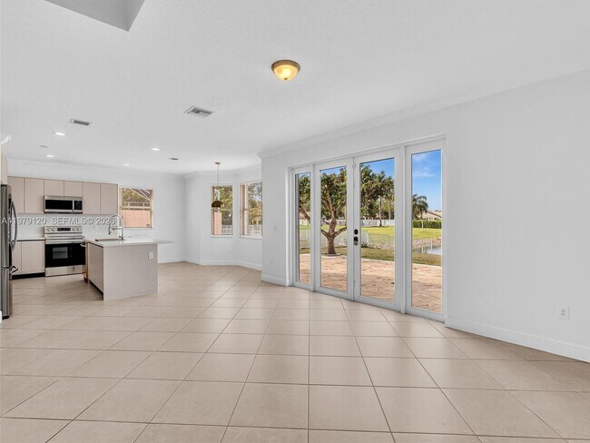 Building Photo - 15363 NW 14th Rd