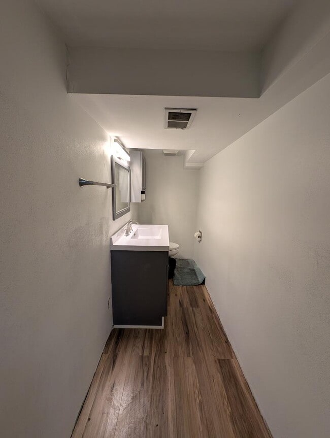 Building Photo - 801 Joliet Ct