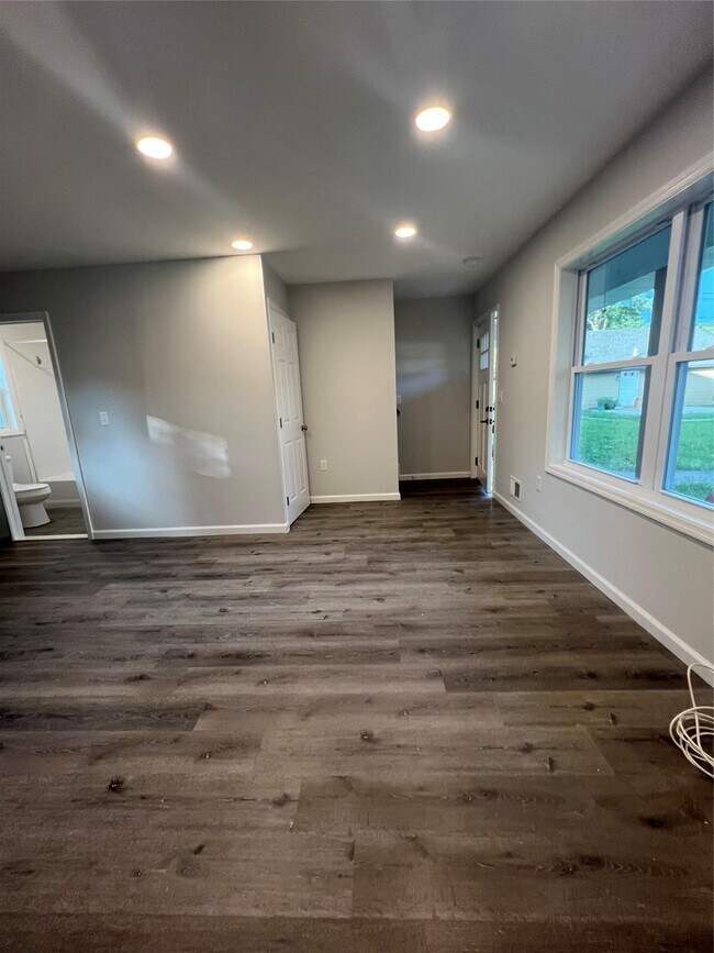 Building Photo - 1169 NY-17A