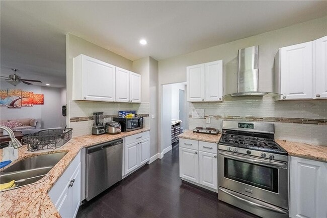 Building Photo - 6220 Polar Fox Ct