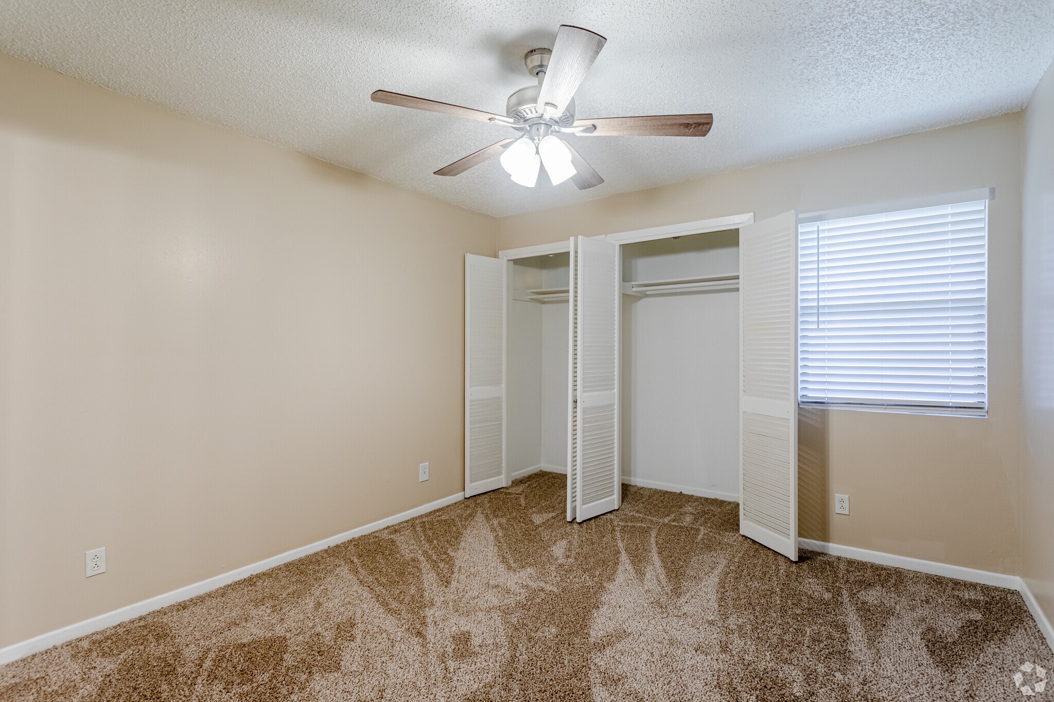2BR, 2BA - 978SF - Beacon Point Apartments