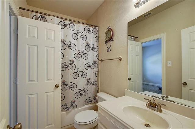 Building Photo - 6917 Shady View Ct