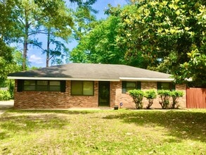 Building Photo - TURN KEY FULLY FURNISHED RENTAL