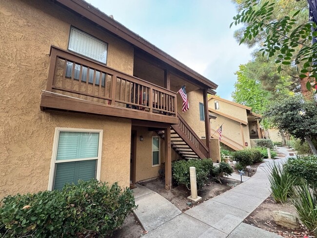 Primary Photo - Beautiful 1Bd/1Ba Condo Overlooking Stream...