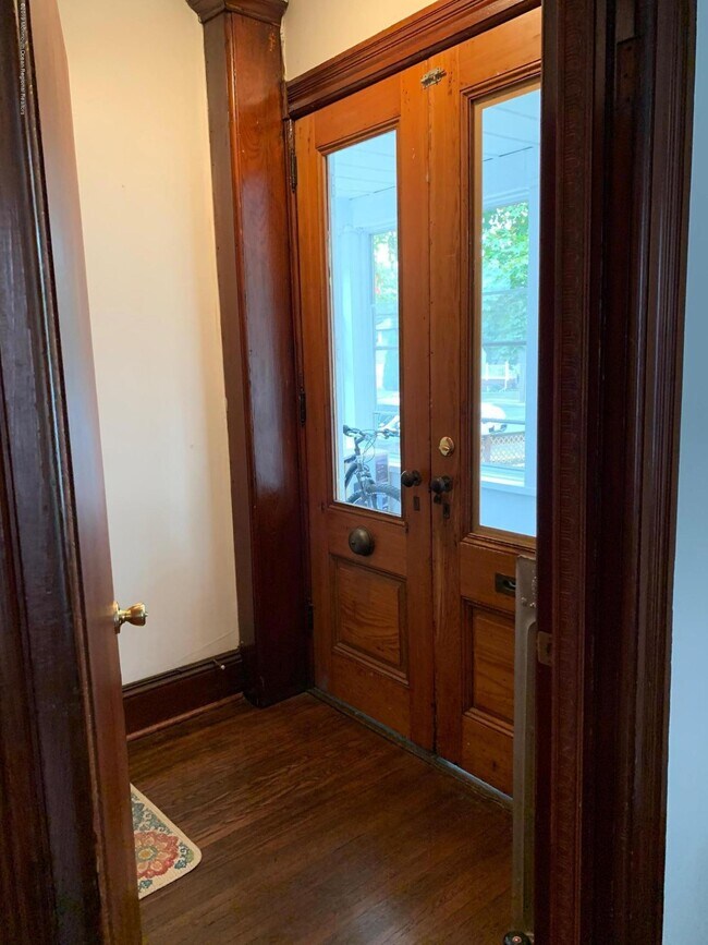 92 Broadway 92 Broadway Keyport NJ 07735 Apartment Finder