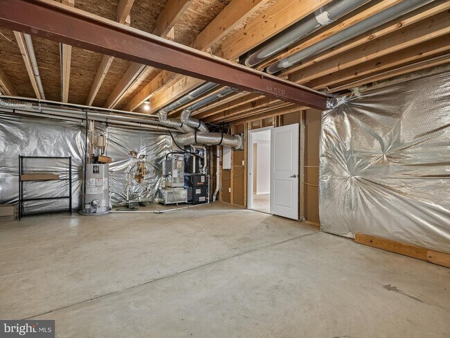 Building Photo - 23 Taylors Hl Wy