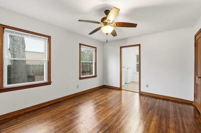 Building Photo - 2022 S P St