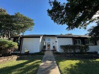 Building Photo - 417 Campbell Ct