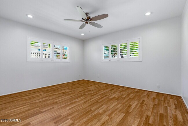 Building Photo - 3640 E Montecito Ave