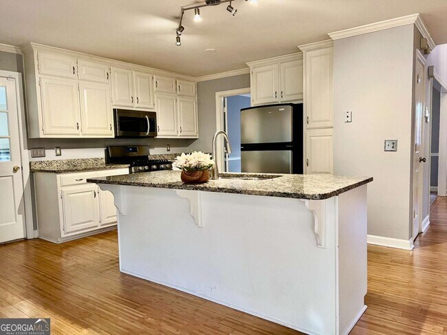 Building Photo - 4650 Kousa Ln