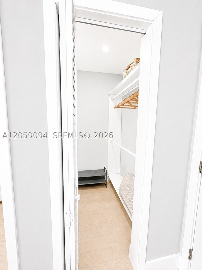 Building Photo - 6330 SW 79th St