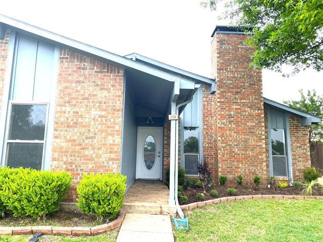 Building Photo - 2704 Winding Creek Dr