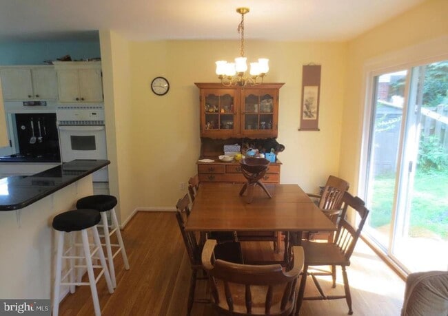 Building Photo - 3214 Fair Woods Pkwy