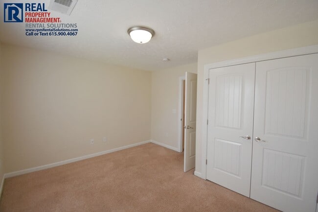 Building Photo - 1548 Passage Dr