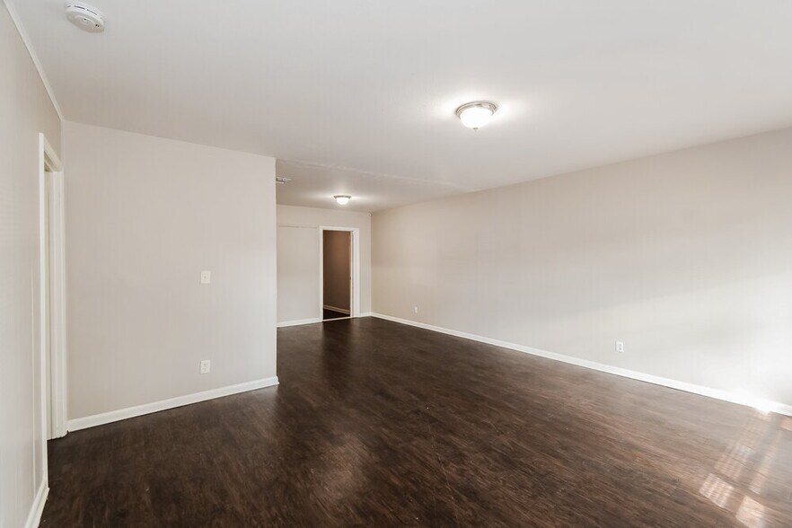 Building Photo - 7059 Melvin Rd