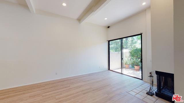 Building Photo - 1470 Palisades Dr