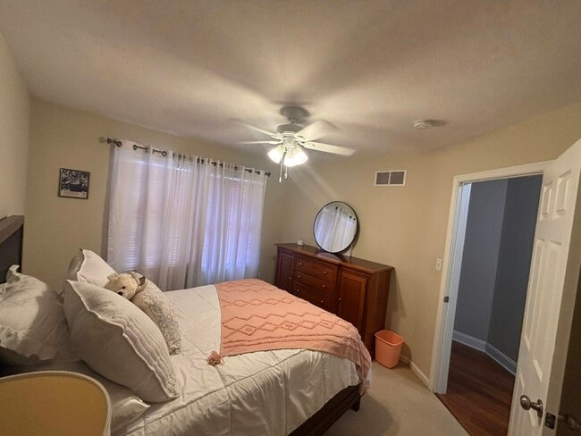 Building Photo - 1459 Mohr Cir