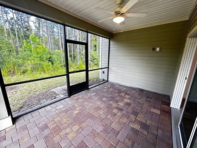 Building Photo - Beautiful Newer Build 3/2.5 with Internet ...