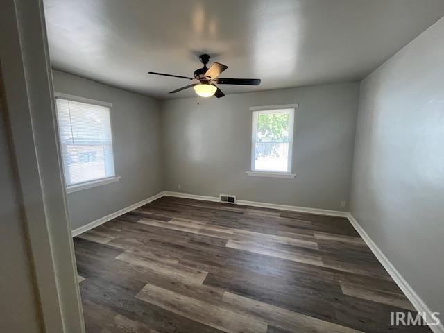 Building Photo - 118 S Weinbach Ave