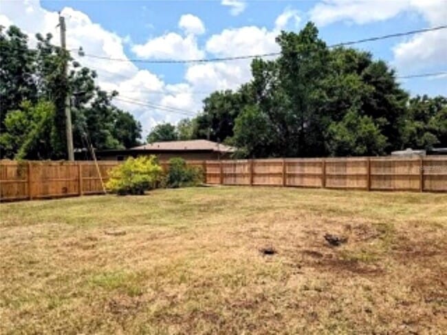 Building Photo - 2507 Coral Way