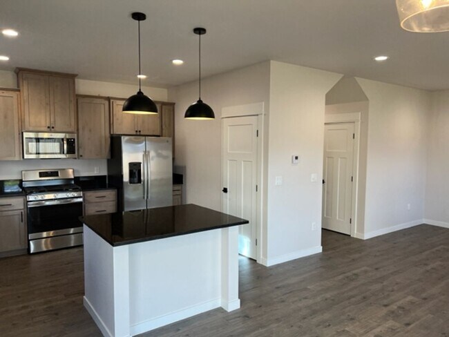 Building Photo - ALMOST NEW CONSTRUCTION/ 4 BEDROOM IN NEWER UPCOMING NEIGHBORHOOD