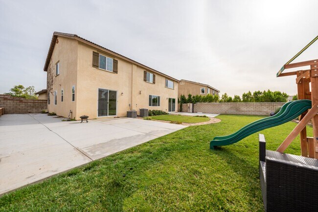 Building Photo - 6807 Rangeley Wy