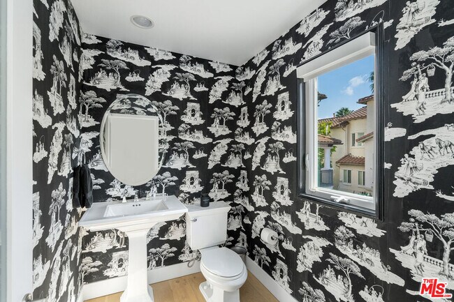 Building Photo - 5732 S Celedon Creek