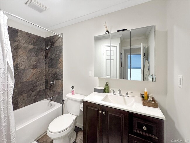 Building Photo - 120 Clinton Ave