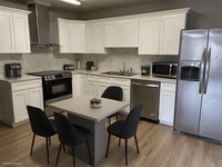 Building Photo - 625 Via Del Sur