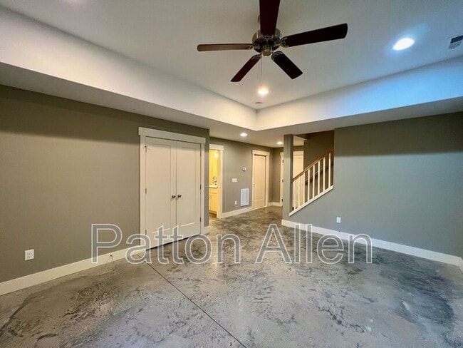 Building Photo - 12 Beaverdam Knoll Rd