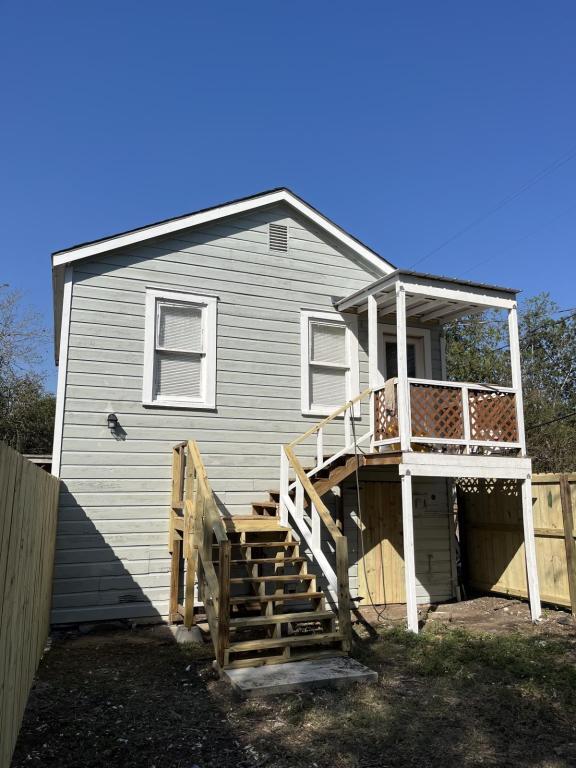 Building Photo - 2711 Avenue G