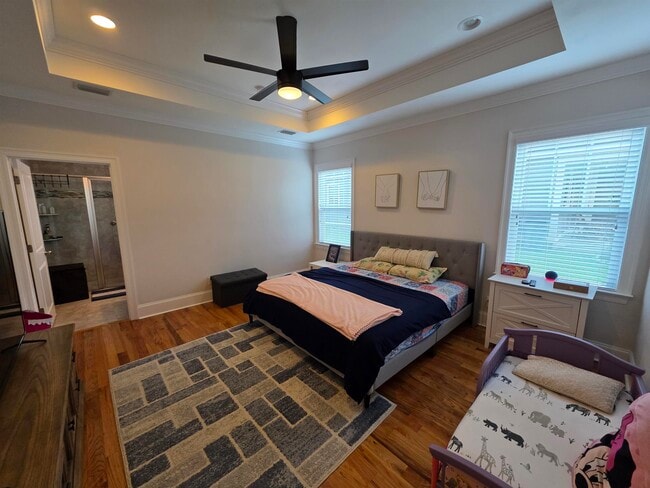 Building Photo - 2521 Lantana Ln