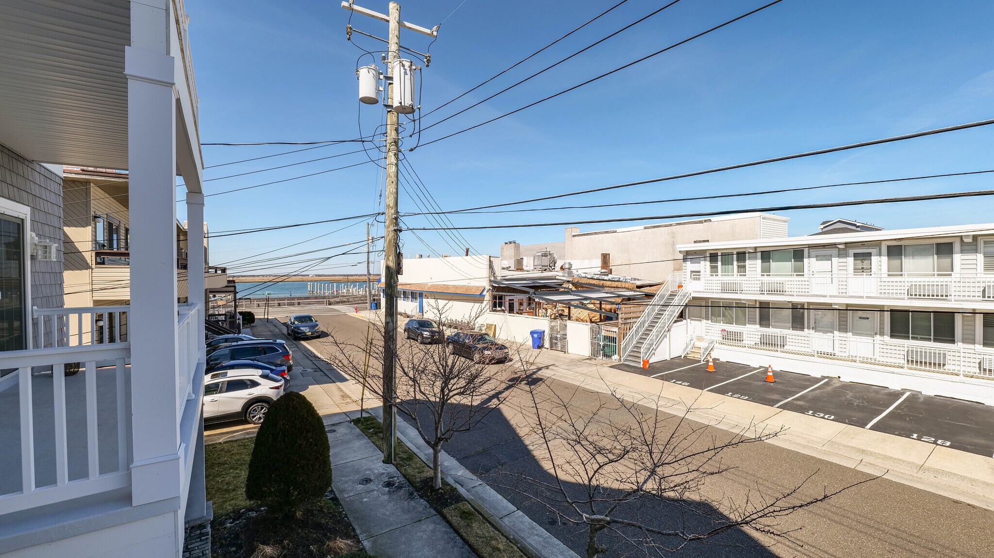 Building Photo - 210 N Madison Ave