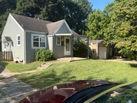 Building Photo - 2546 W Walnut St