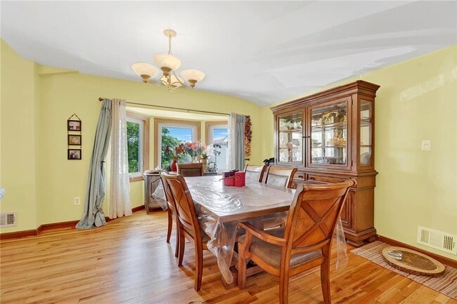 Building Photo - 24 Purdue Ct