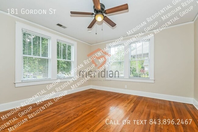 Building Photo - 181 Gordon St