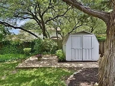 Building Photo - 1708 Edelweiss Dr