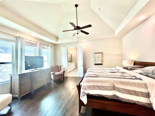 Building Photo - 2852 Amesbury