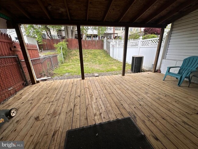 Building Photo - 12032 Millbrook Rd