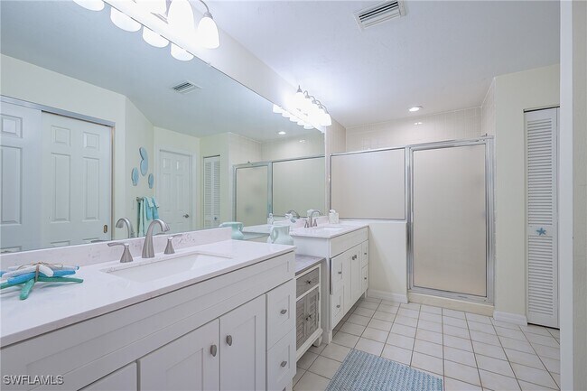 Building Photo - 833 Reef Point Cir