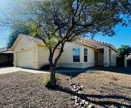 Building Photo - FOR RENT