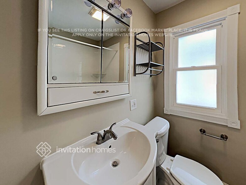 Building Photo - 1604 Bayard Ave