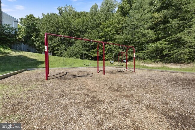 Building Photo - 7406 Golden Horseshoe Ct
