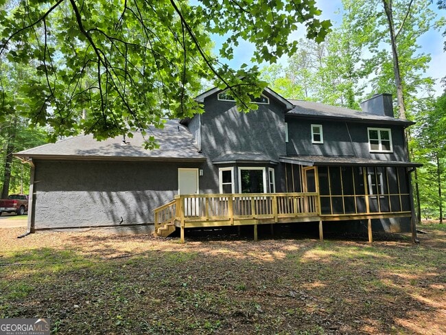Building Photo - 260 Greenfield Cir